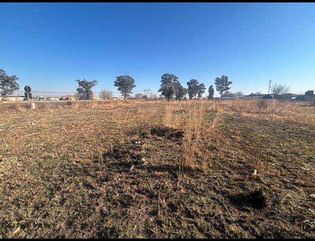 5,426M² VACANT LAND FOR SALE IN ROODS GARDENS